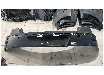 7701206879 850222006R Renault Velsatıs Arka Tampon