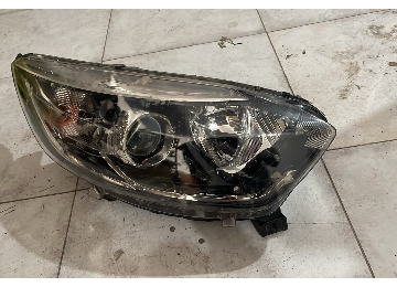 Captur 1-I Ön Sağ Far Lambası Halojen Mercekli (2013-2016) 260102734R-260103166R