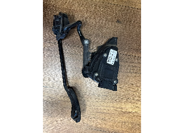 Clio 2-II Kangoo 2-II Gaz Pedal Kaptörü Sensörü (1998-2008) 8200699691