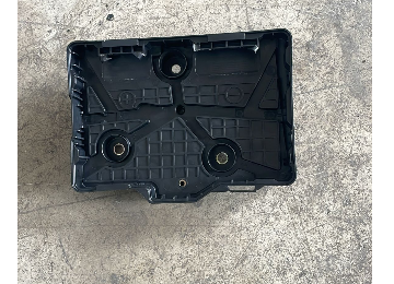 Clio 4-IV Captur 1-I Akü Alt Bakaliti Plastiği (2013-2020) 648601269R