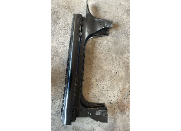 Clio 5 sağ marşbiyel sacı
