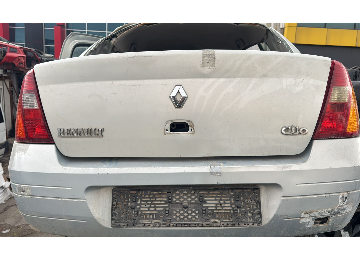 Clio bagaj kapağı