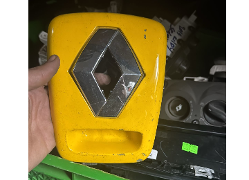 Clio sembol bagaj kapağı