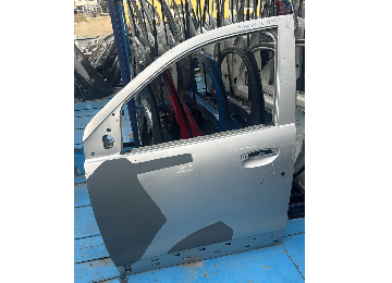 Dakker sol ön kapı