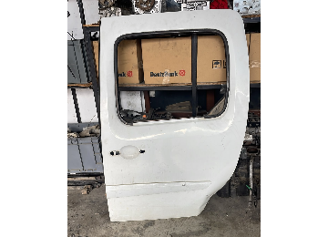 Kango 3 sol. Orta kapı