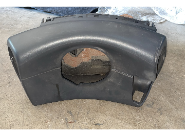 Renault Clio 3 Direksiyon  alt Üst Kapak Plastiği 8200408027