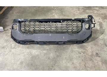 Renault Duster 620263520R için ön ızgara, tampon