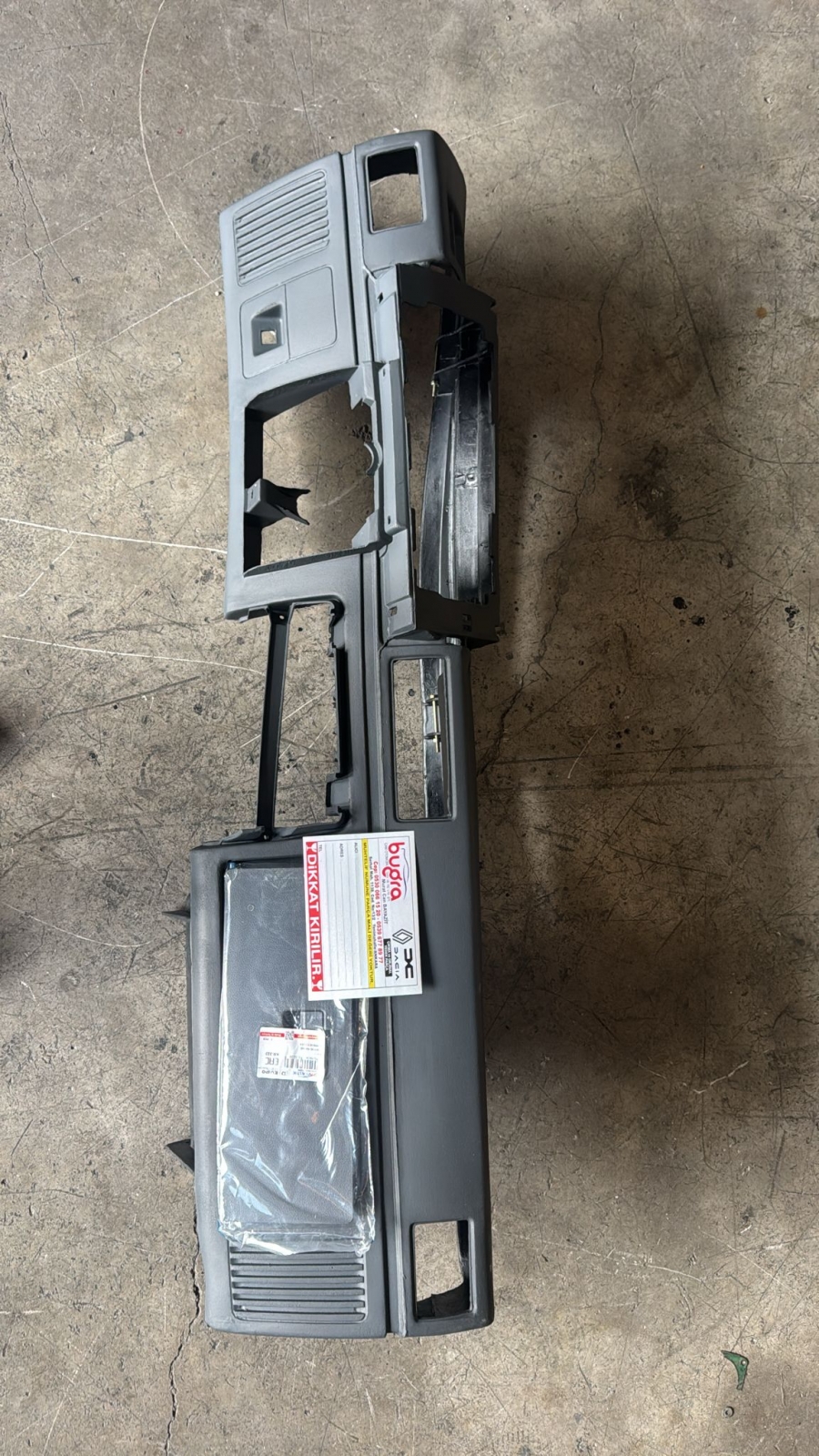 Reno 9 göğüs sıfır