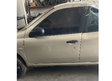 Symbol sol ön kapı