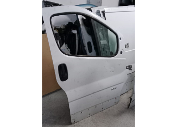 Trafik sağ ön kapı